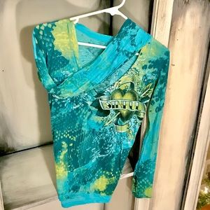 Sinful long sleeve T shirt/ top.size medium